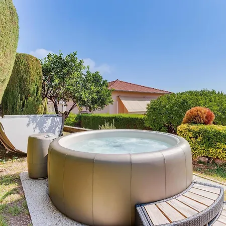 La Malmaison Ap1064 Villefranche-sur-mer, By Riviera Homes *